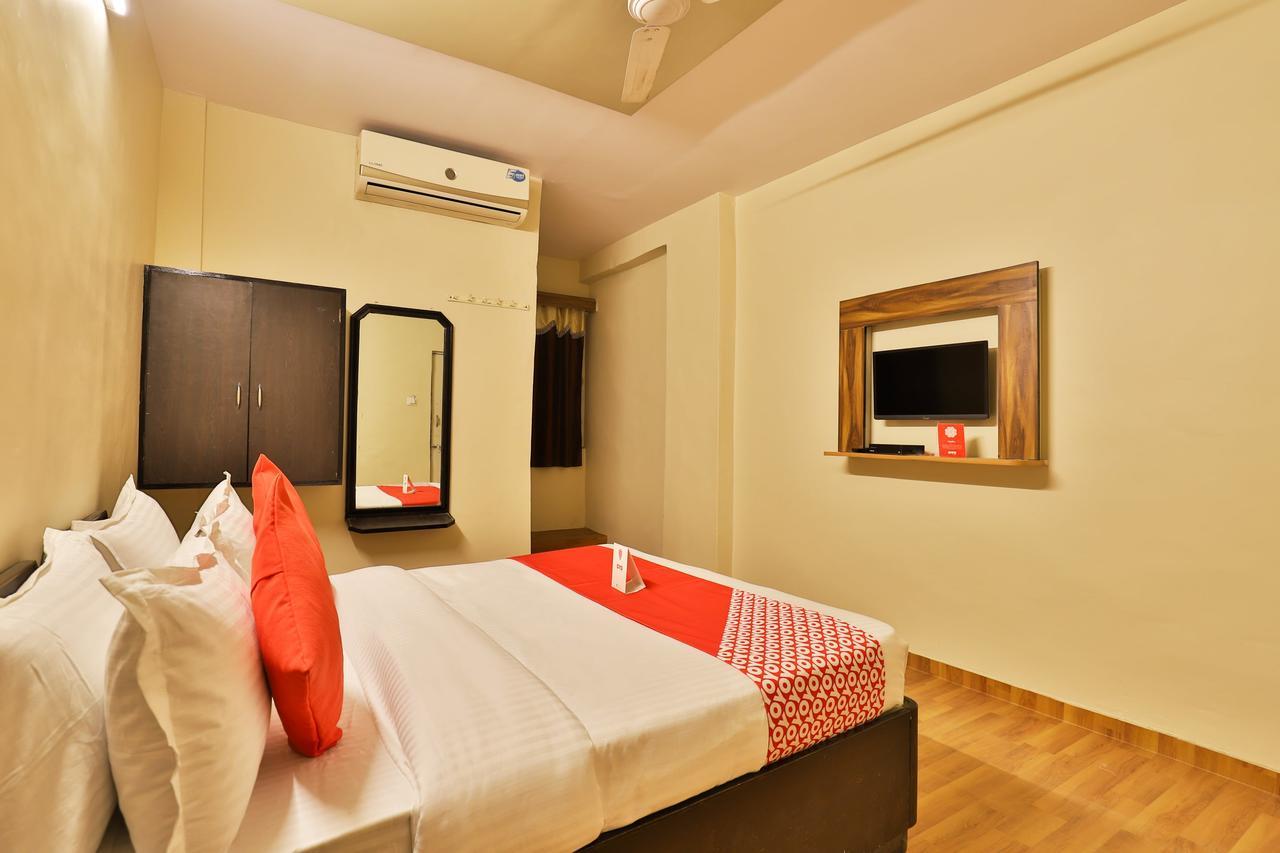 Oyo 11427 Hotel Kalyan Ahmedabad Luaran gambar