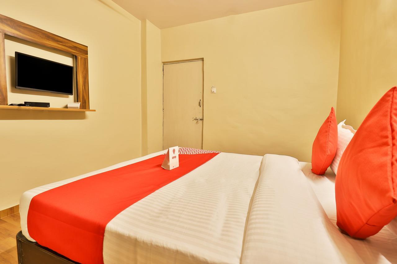Oyo 11427 Hotel Kalyan Ahmedabad Luaran gambar