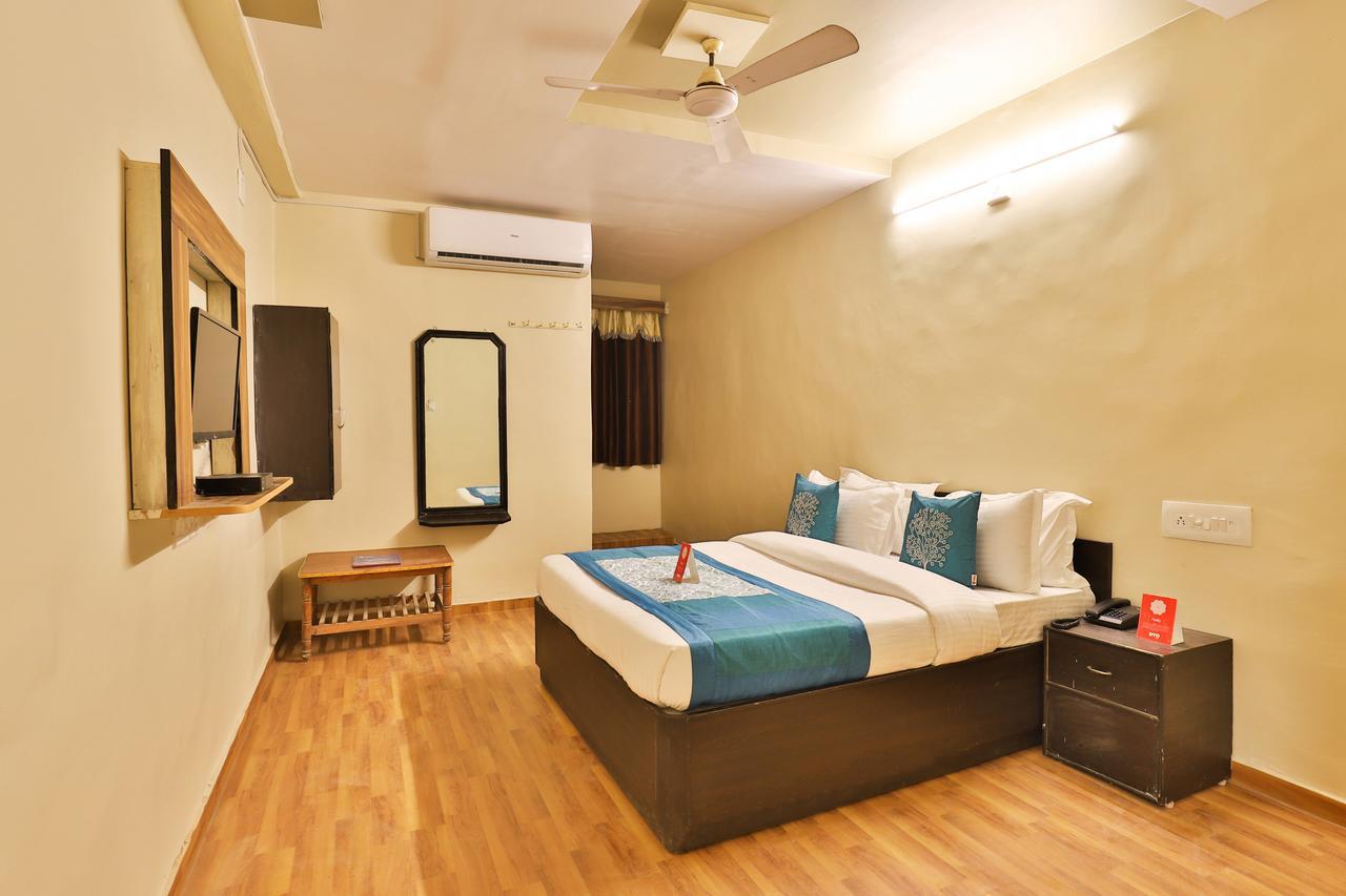 Oyo 11427 Hotel Kalyan Ahmedabad Luaran gambar
