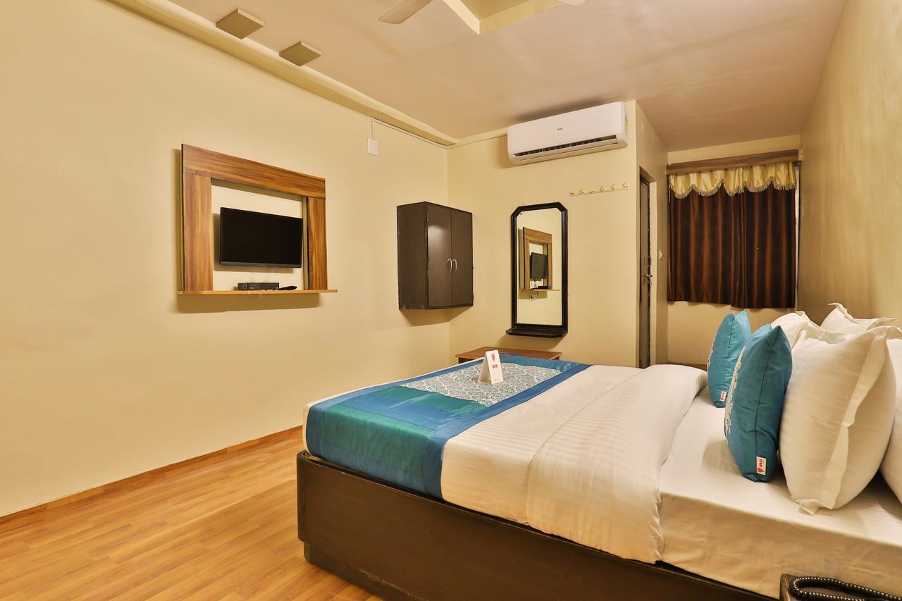 Oyo 11427 Hotel Kalyan Ahmedabad Luaran gambar