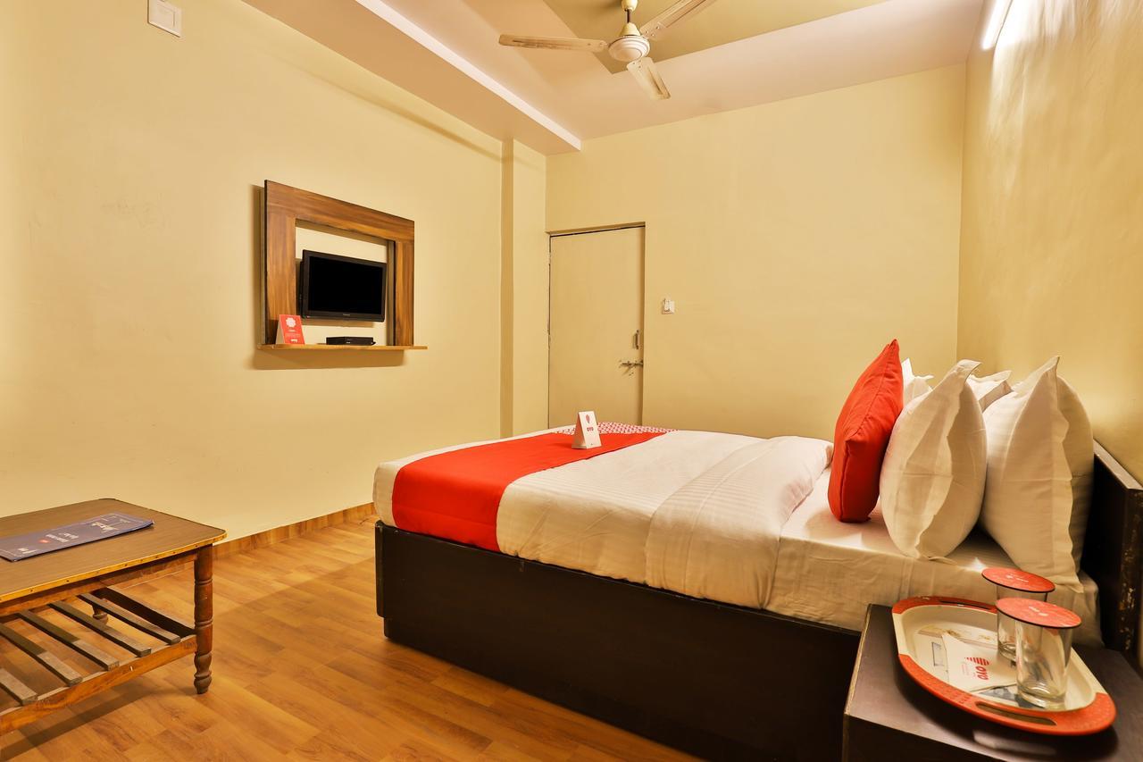 Oyo 11427 Hotel Kalyan Ahmedabad Luaran gambar